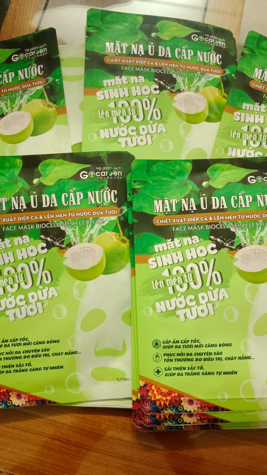 Mặt nạ sinh học lên men dừa tươi