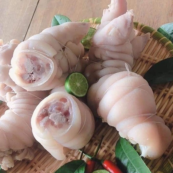 Móng giò hấp gừng