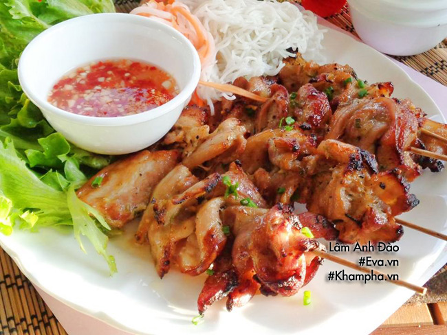 Ba chỉ xiên nướng mọi