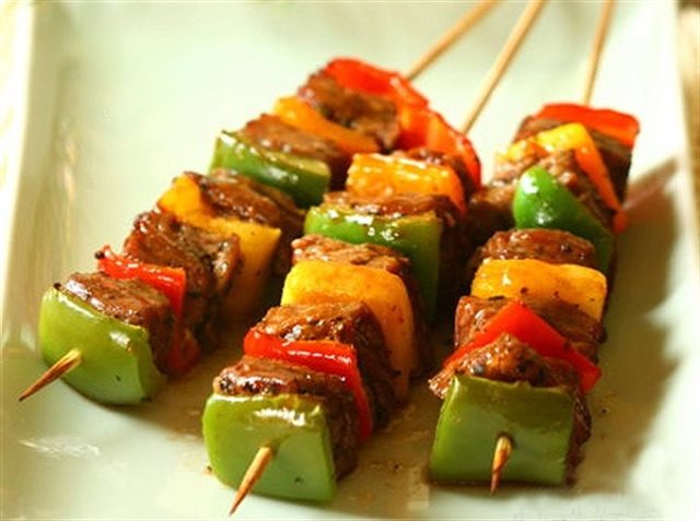 Bò nướng rau củ
