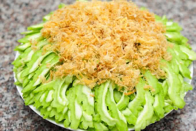 Mướp đắng ruốc đá