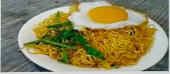 Mì xào trứng