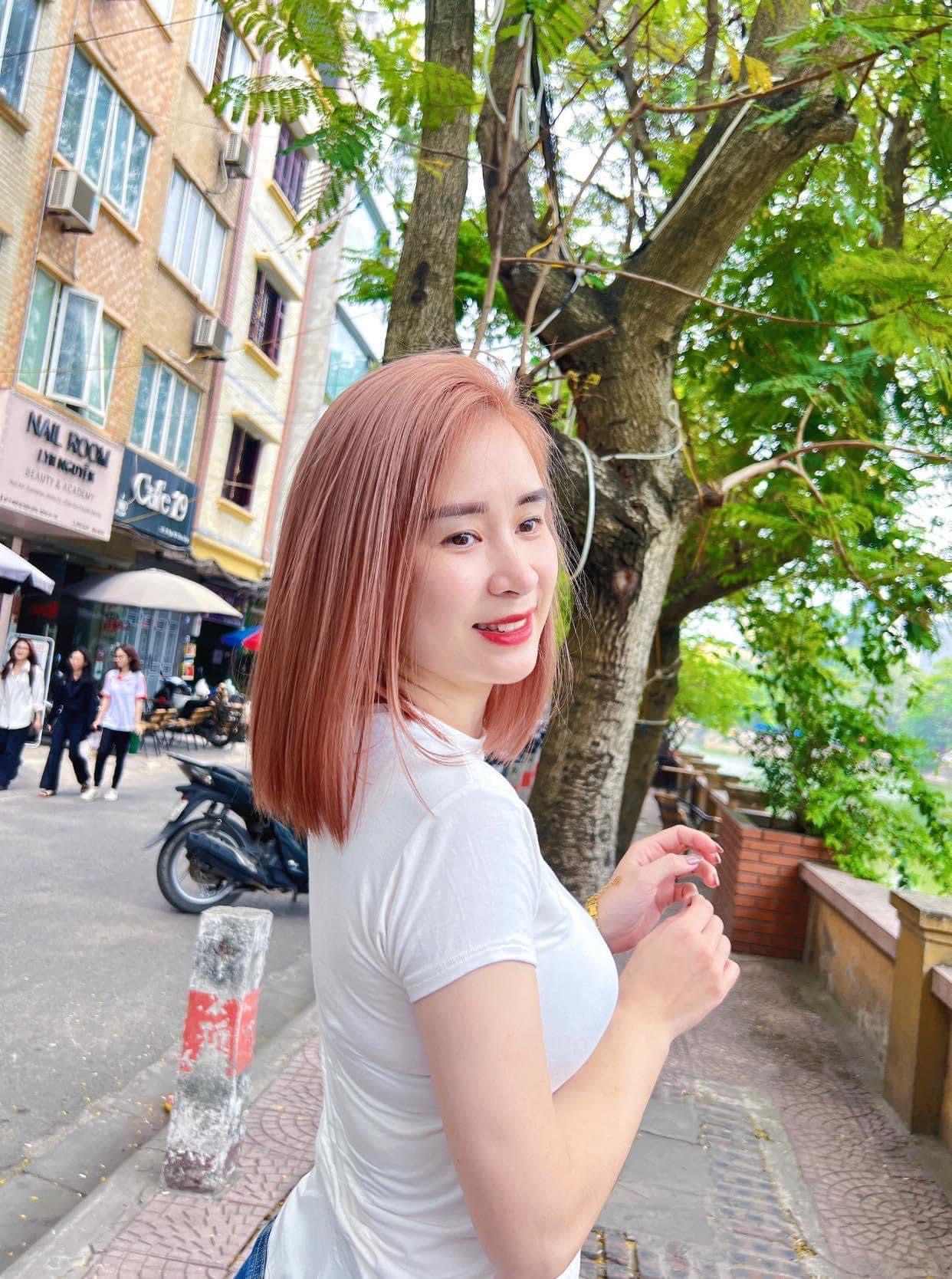 Tẩy tóc nữ và nhuộm - 3
