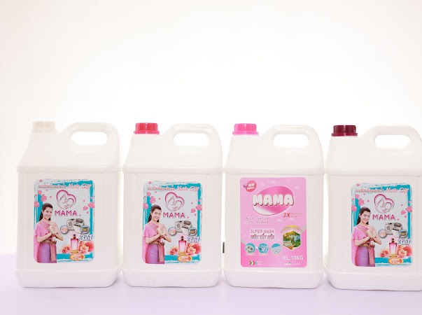 Nước giặt xả MAMA hương Nắng Xuân / Cá Ngựa Ngọt có hạt lưu hương 10kg/can